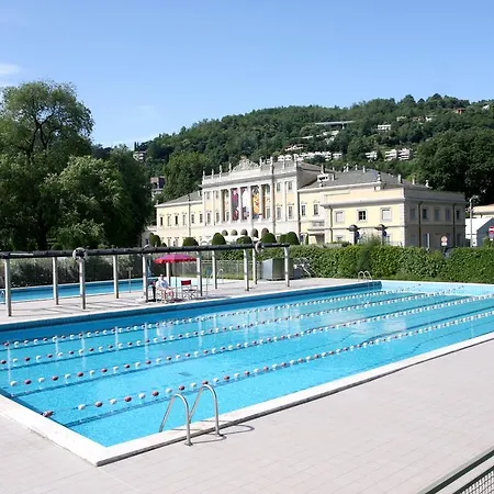 Delightful A Few Steps From Port 科莫